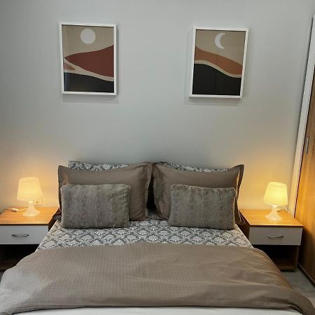 Modern Flat Ag. Dimitriou Appartement Thessaloniki Buitenkant foto