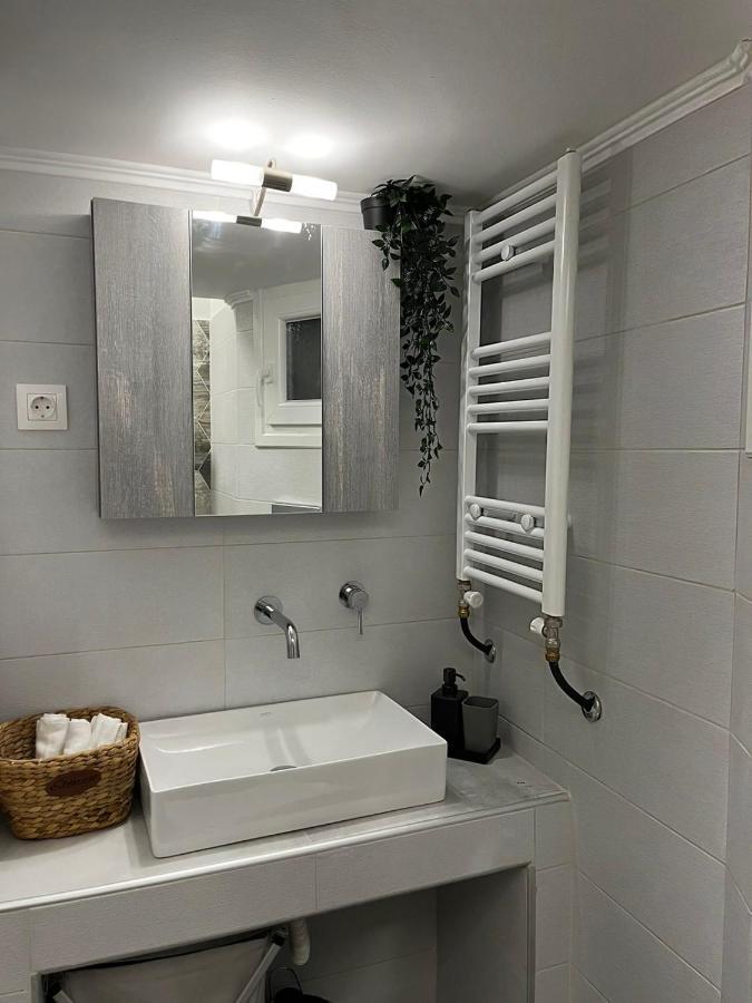 Modern Flat Ag. Dimitriou Appartement Thessaloniki Buitenkant foto